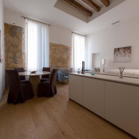 Home Venice Apartments - Rialto 4 Екстериор снимка